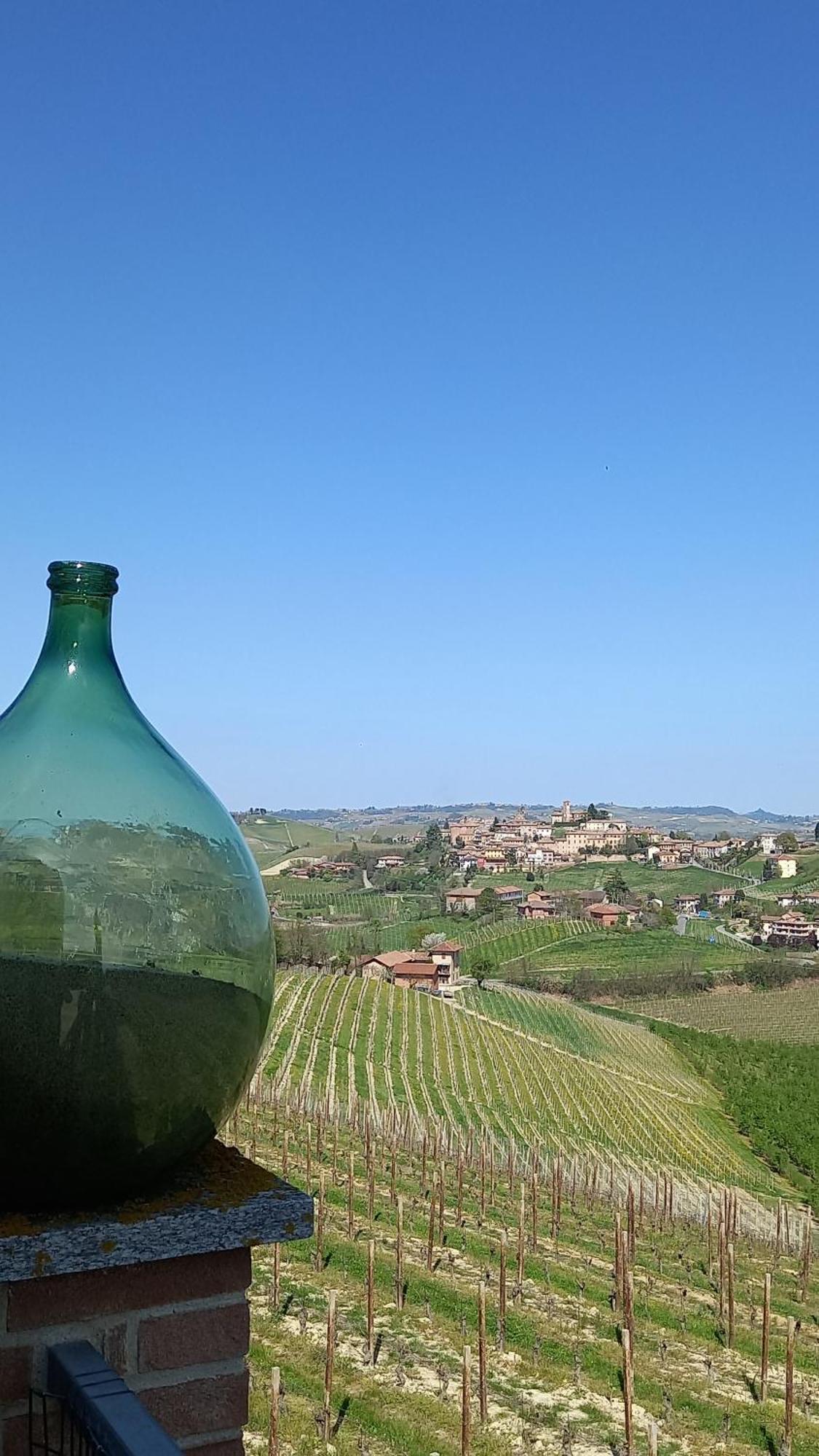 I Quattro Grappoli Bed & Breakfast Neive Exterior foto
